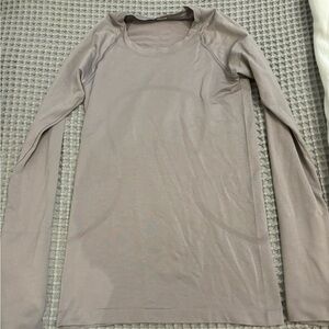 Long sleeve purple grey swiftly tech